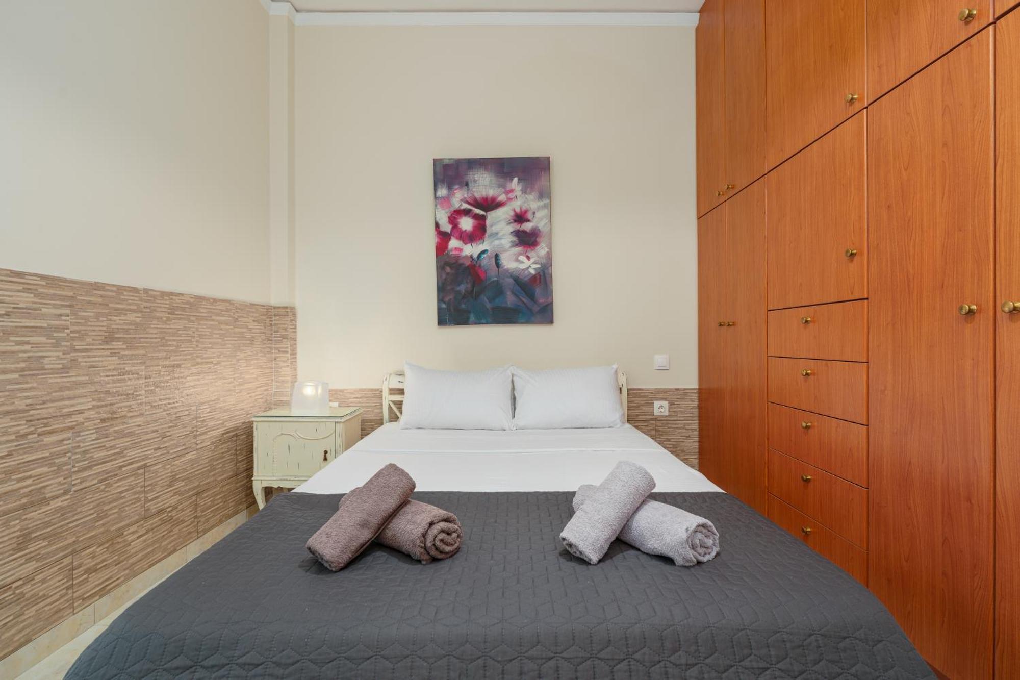Nostos Apartment, With A Spacious Backyard Αρτέμιδα Εξωτερικό φωτογραφία